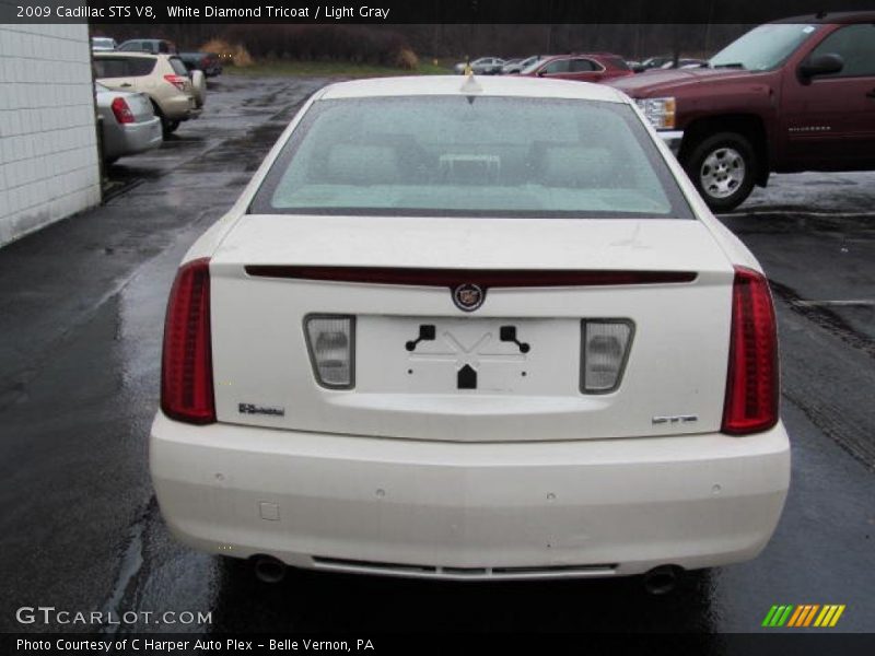 White Diamond Tricoat / Light Gray 2009 Cadillac STS V8