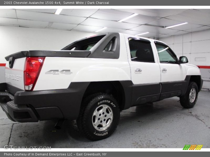 Summit White / Dark Charcoal 2003 Chevrolet Avalanche 1500 4x4
