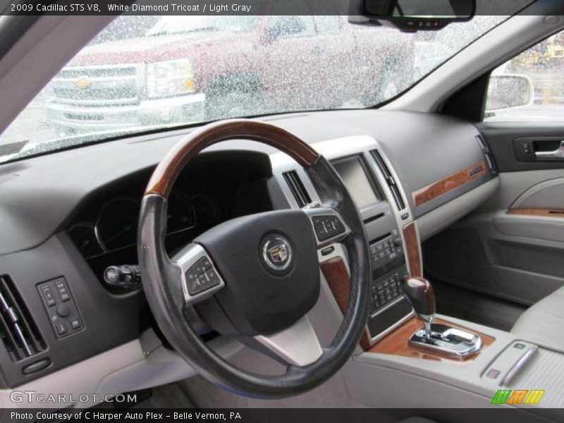 White Diamond Tricoat / Light Gray 2009 Cadillac STS V8