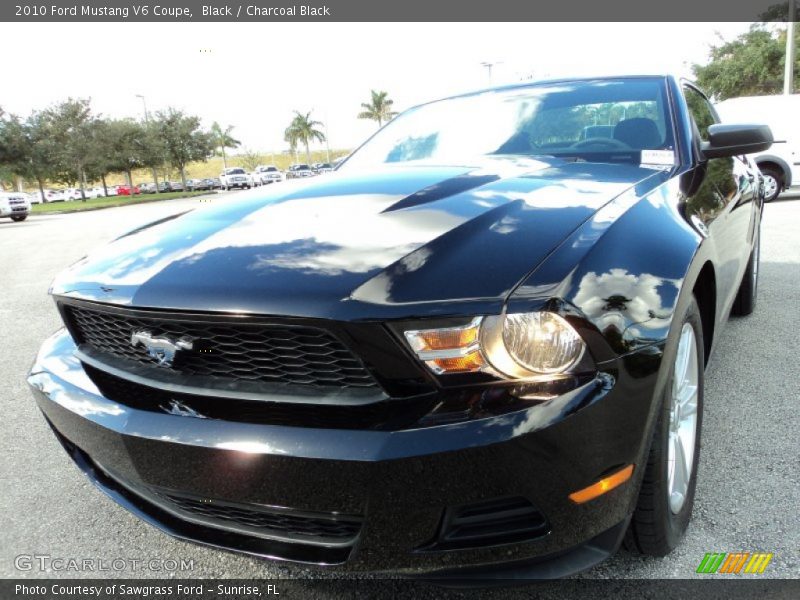 Black / Charcoal Black 2010 Ford Mustang V6 Coupe