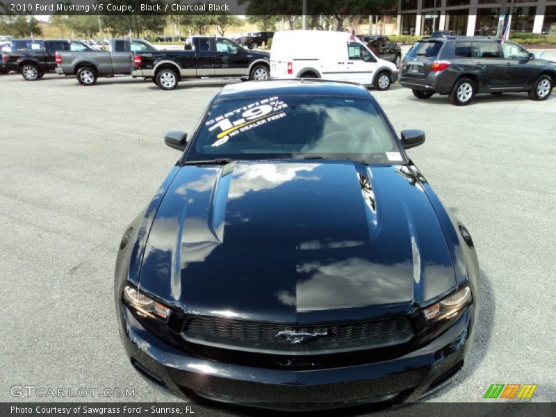 Black / Charcoal Black 2010 Ford Mustang V6 Coupe