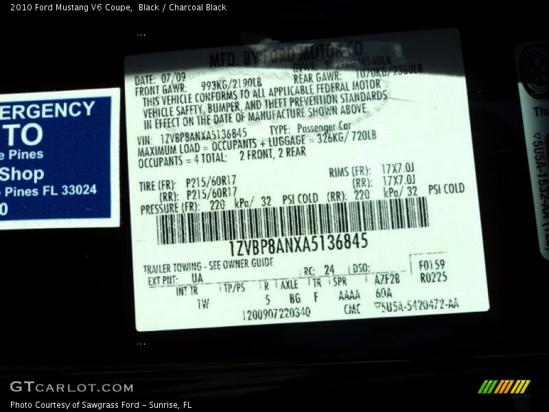 Black / Charcoal Black 2010 Ford Mustang V6 Coupe