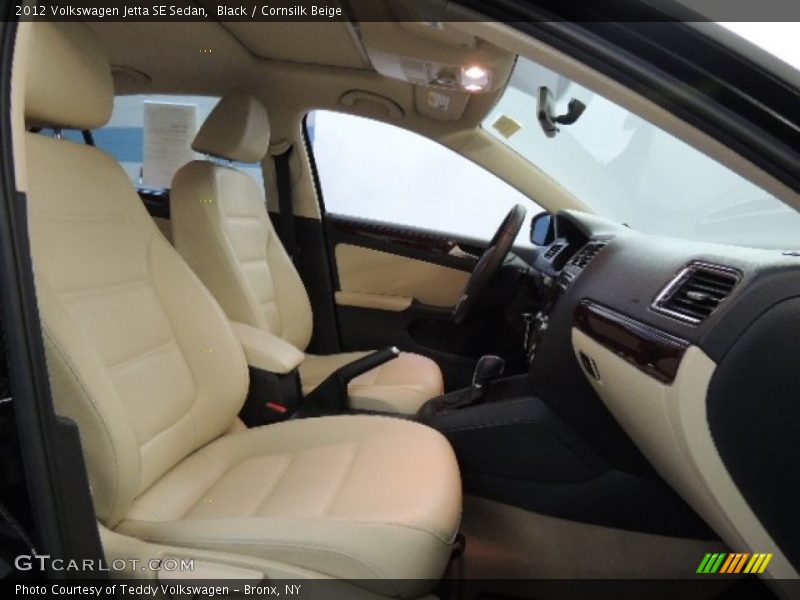 Black / Cornsilk Beige 2012 Volkswagen Jetta SE Sedan