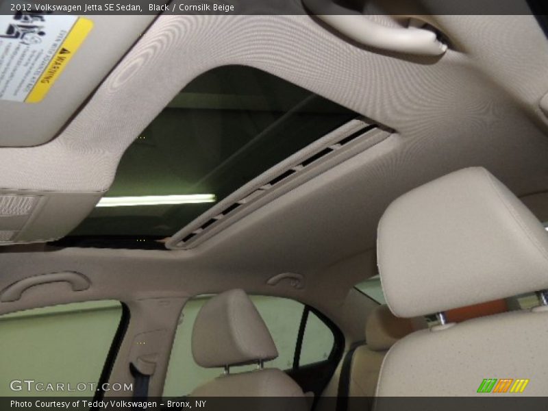 Black / Cornsilk Beige 2012 Volkswagen Jetta SE Sedan