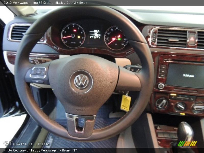 Black / Cornsilk Beige 2012 Volkswagen Jetta SE Sedan