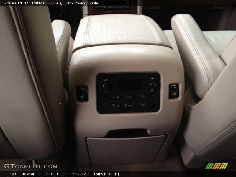 Black Raven / Shale 2004 Cadillac Escalade ESV AWD