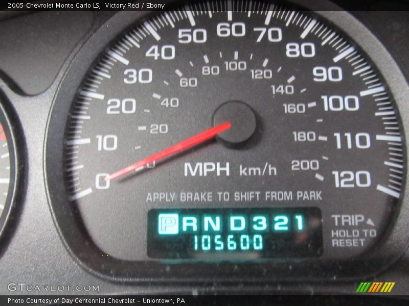 Victory Red / Ebony 2005 Chevrolet Monte Carlo LS