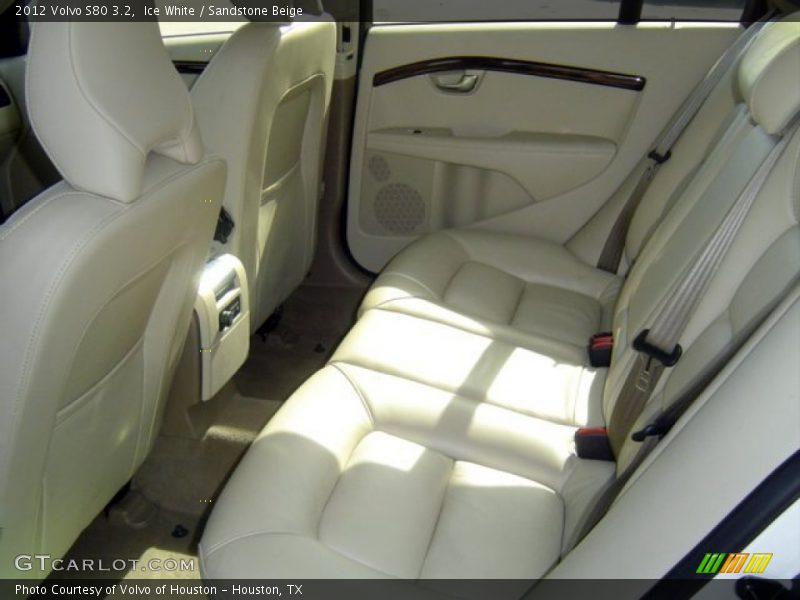 Ice White / Sandstone Beige 2012 Volvo S80 3.2