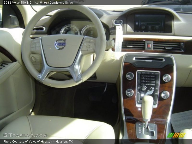 Ice White / Sandstone Beige 2012 Volvo S80 3.2