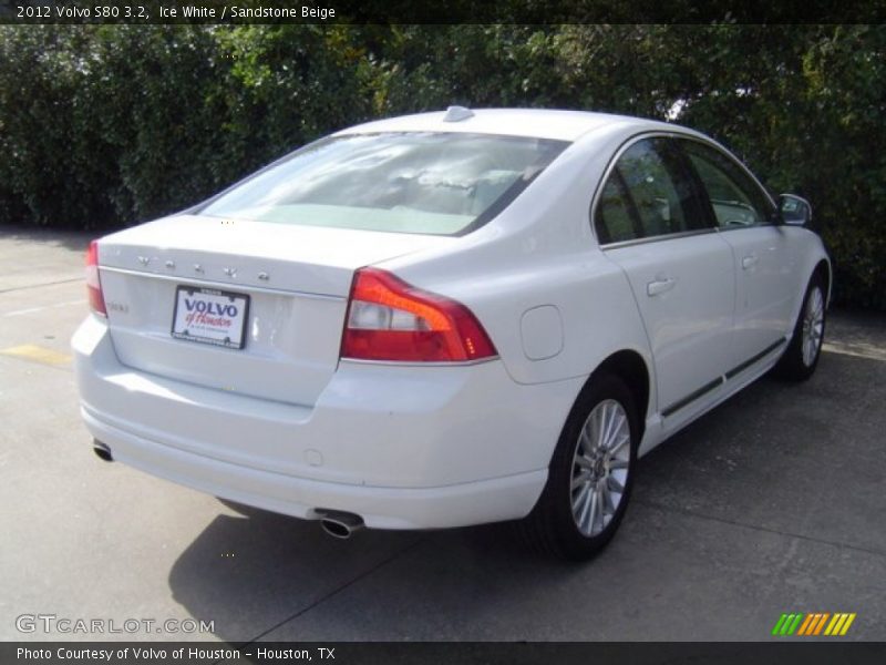 Ice White / Sandstone Beige 2012 Volvo S80 3.2