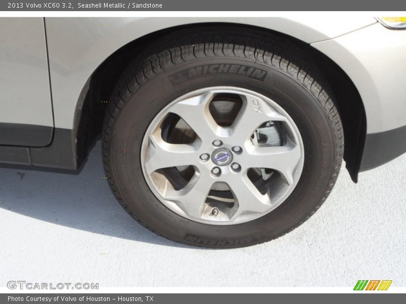Seashell Metallic / Sandstone 2013 Volvo XC60 3.2