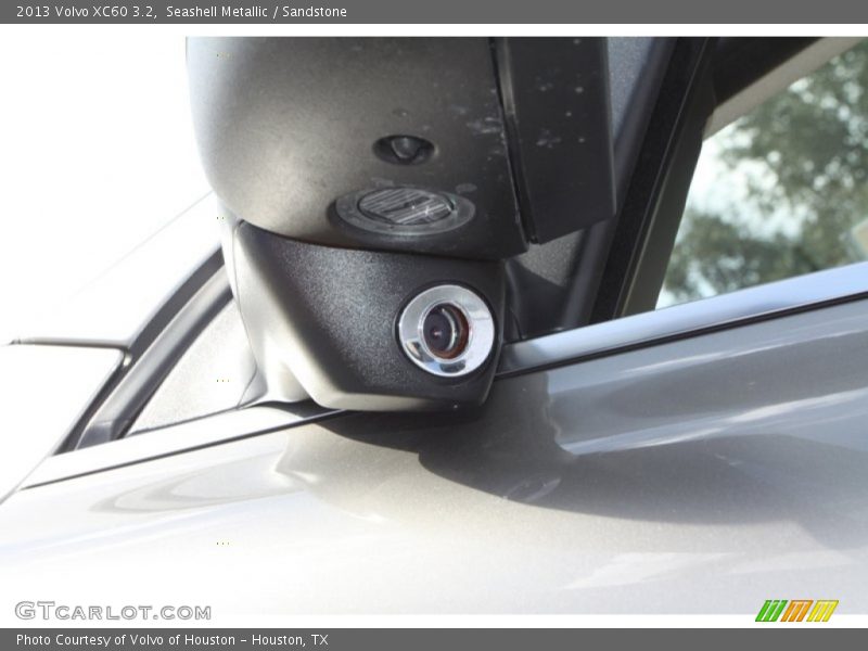 Seashell Metallic / Sandstone 2013 Volvo XC60 3.2