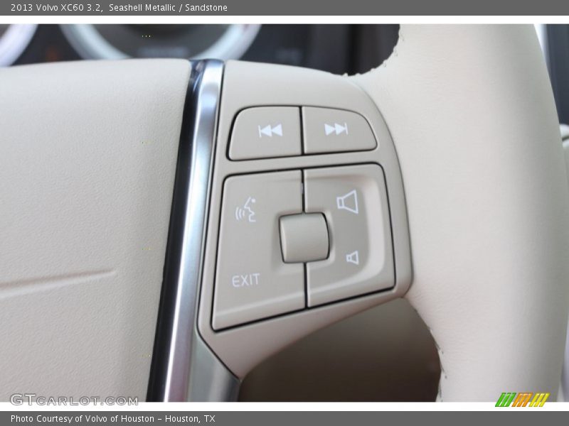 Seashell Metallic / Sandstone 2013 Volvo XC60 3.2