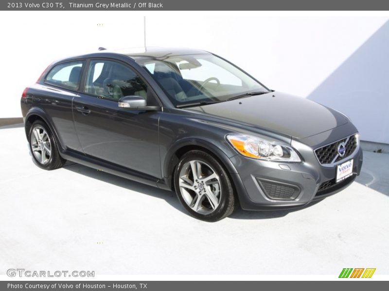 Titanium Grey Metallic / Off Black 2013 Volvo C30 T5