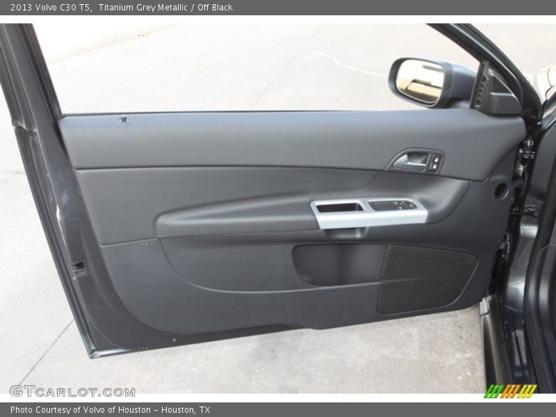 Titanium Grey Metallic / Off Black 2013 Volvo C30 T5