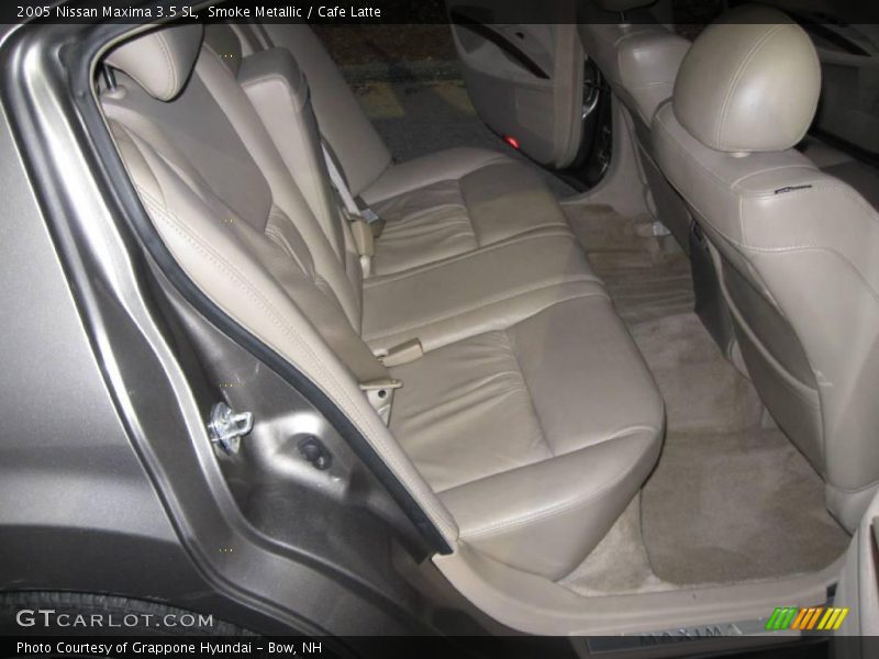 Smoke Metallic / Cafe Latte 2005 Nissan Maxima 3.5 SL