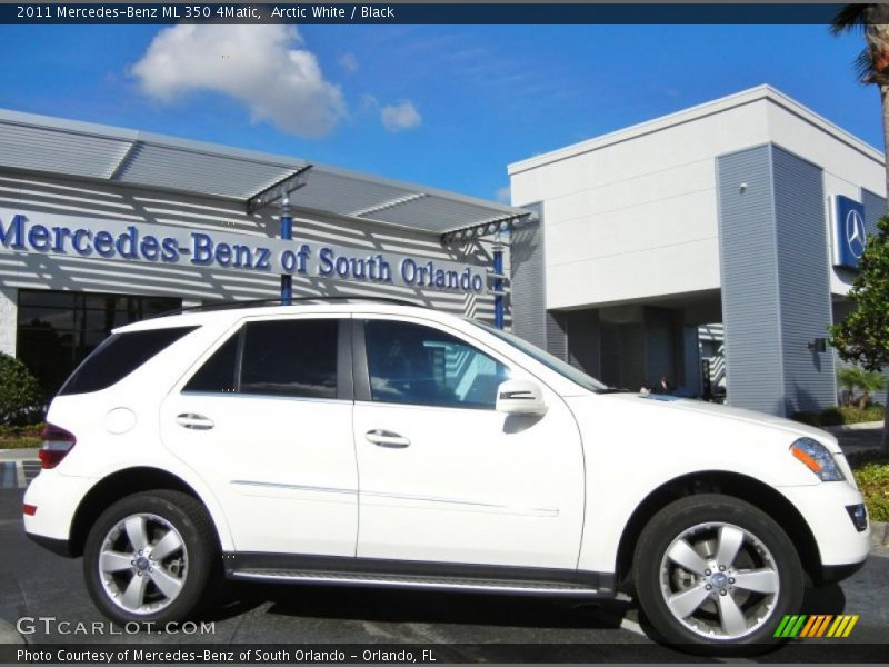 Arctic White / Black 2011 Mercedes-Benz ML 350 4Matic