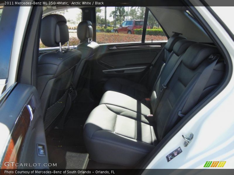 Arctic White / Black 2011 Mercedes-Benz ML 350 4Matic