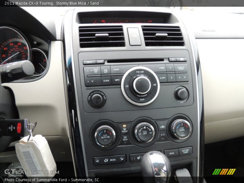 Controls of 2011 CX-9 Touring