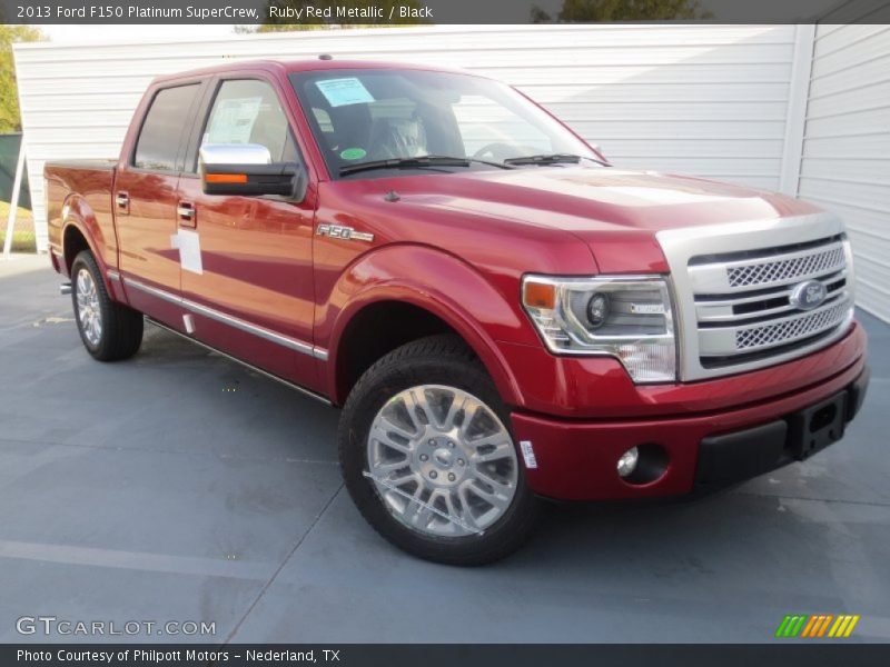 Front 3/4 View of 2013 F150 Platinum SuperCrew