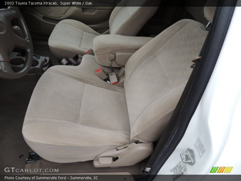 Super White / Oak 2003 Toyota Tacoma Xtracab