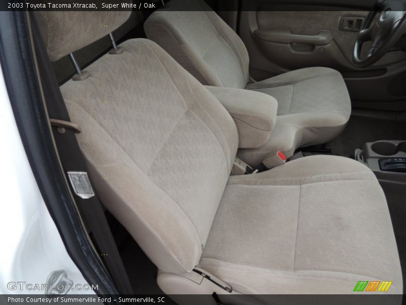 Super White / Oak 2003 Toyota Tacoma Xtracab