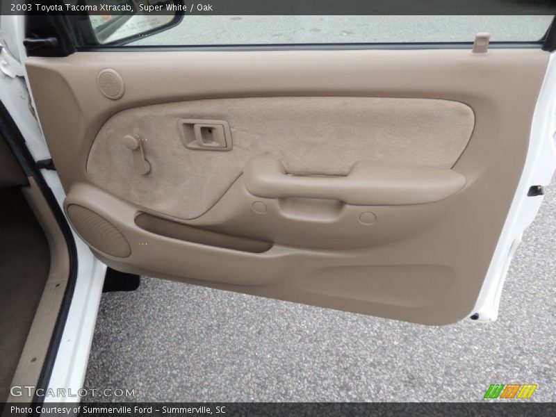 Super White / Oak 2003 Toyota Tacoma Xtracab
