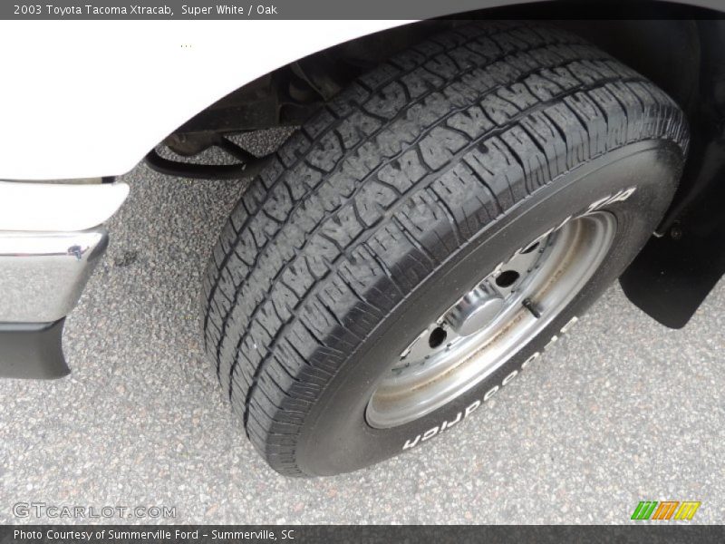 Super White / Oak 2003 Toyota Tacoma Xtracab