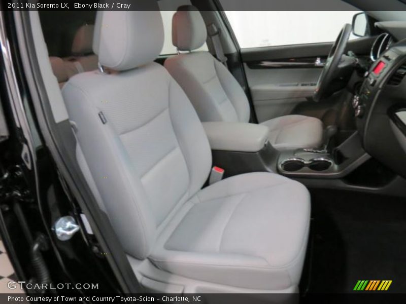 Ebony Black / Gray 2011 Kia Sorento LX