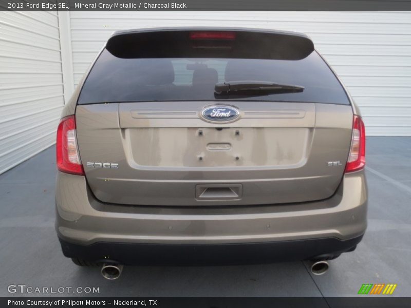Mineral Gray Metallic / Charcoal Black 2013 Ford Edge SEL