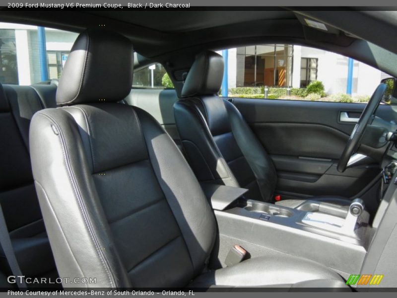 Black / Dark Charcoal 2009 Ford Mustang V6 Premium Coupe