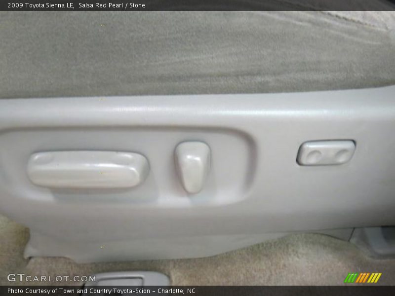 Salsa Red Pearl / Stone 2009 Toyota Sienna LE