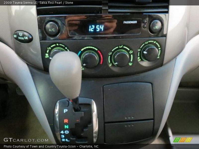 Salsa Red Pearl / Stone 2009 Toyota Sienna LE