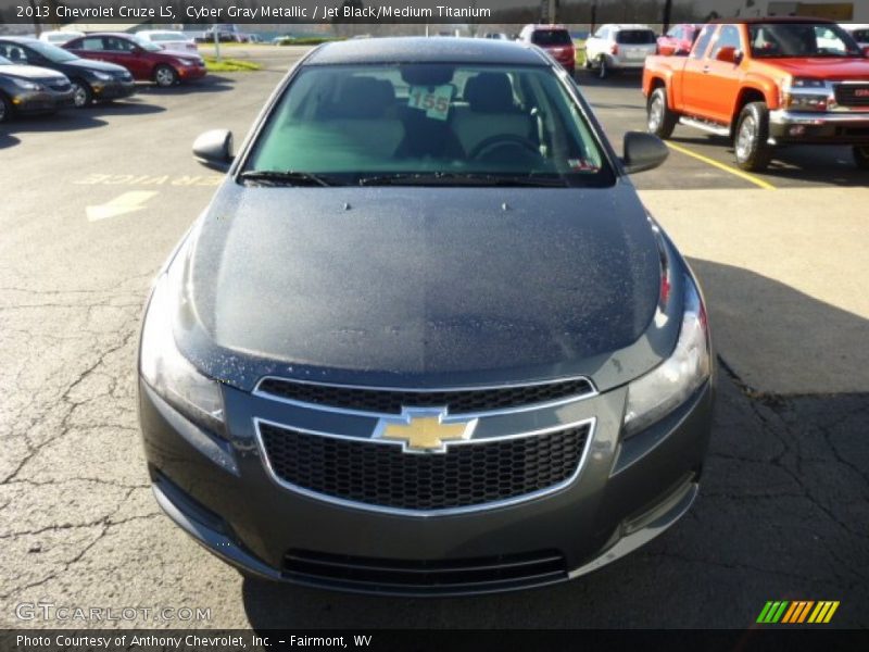 Cyber Gray Metallic / Jet Black/Medium Titanium 2013 Chevrolet Cruze LS