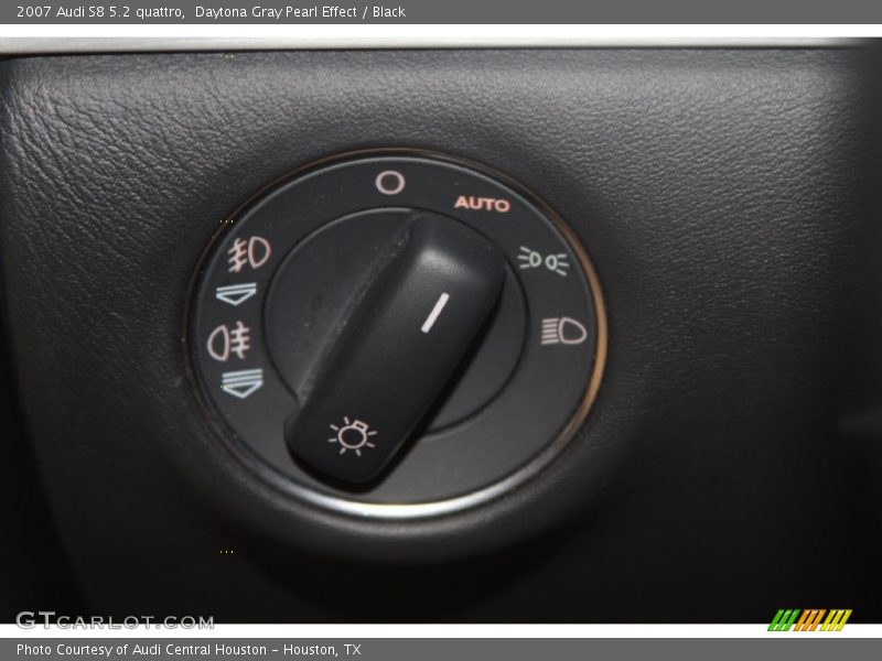 Daytona Gray Pearl Effect / Black 2007 Audi S8 5.2 quattro
