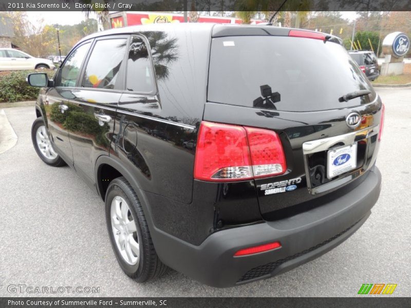 Ebony Black / Gray 2011 Kia Sorento LX