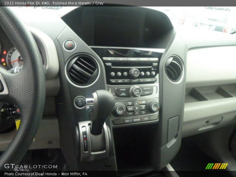 Polished Metal Metallic / Gray 2013 Honda Pilot EX 4WD
