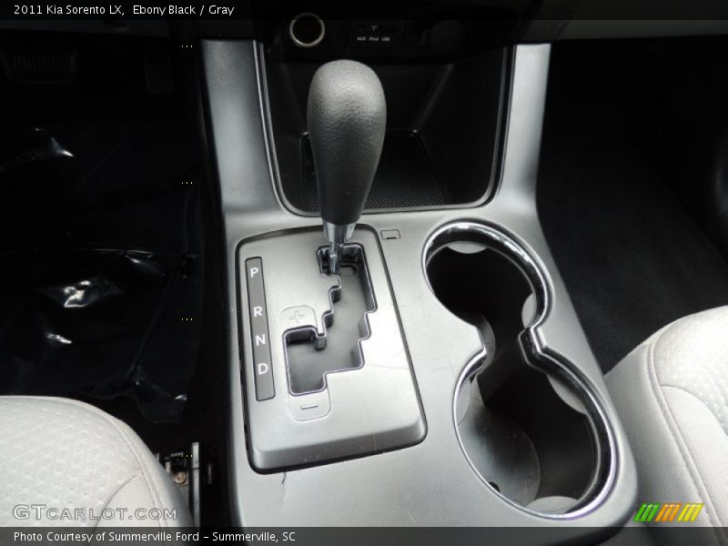 Ebony Black / Gray 2011 Kia Sorento LX