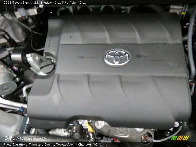 Predawn Gray Mica / Light Gray 2013 Toyota Sienna XLE