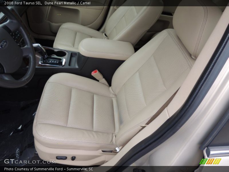 Front Seat of 2008 Taurus SEL