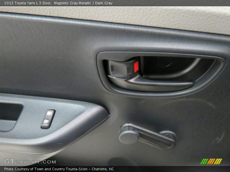 Magnetic Gray Metallic / Dark Gray 2013 Toyota Yaris L 3 Door