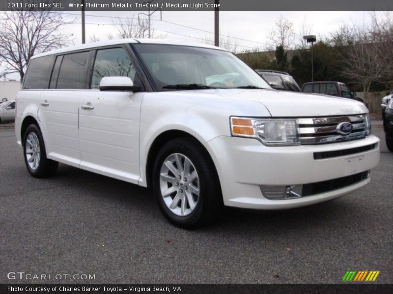 Front 3/4 View of 2011 Flex SEL