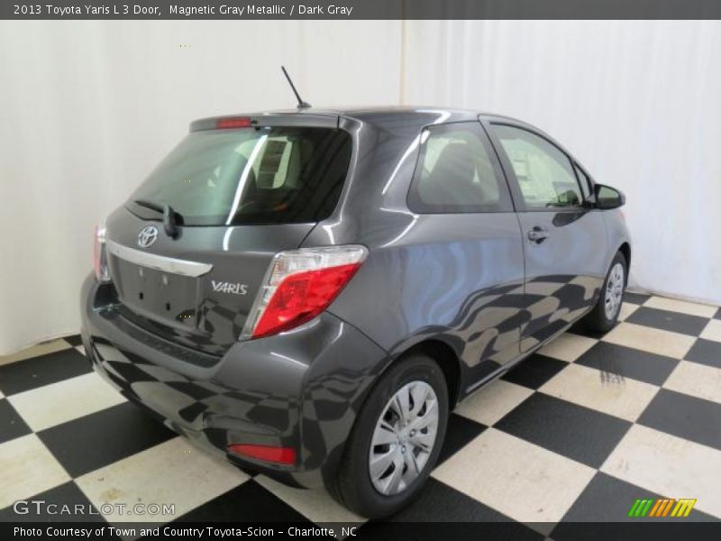 Magnetic Gray Metallic / Dark Gray 2013 Toyota Yaris L 3 Door