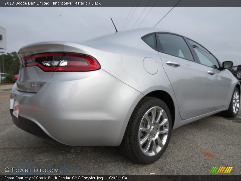 Bright Silver Metallic / Black 2013 Dodge Dart Limited