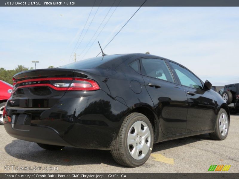 Pitch Black / Black 2013 Dodge Dart SE