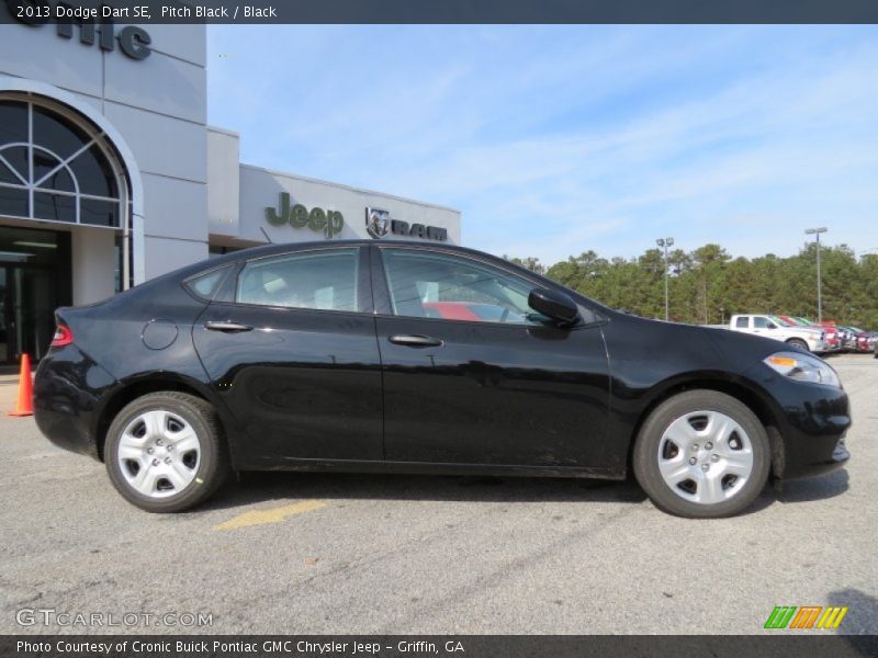 Pitch Black / Black 2013 Dodge Dart SE