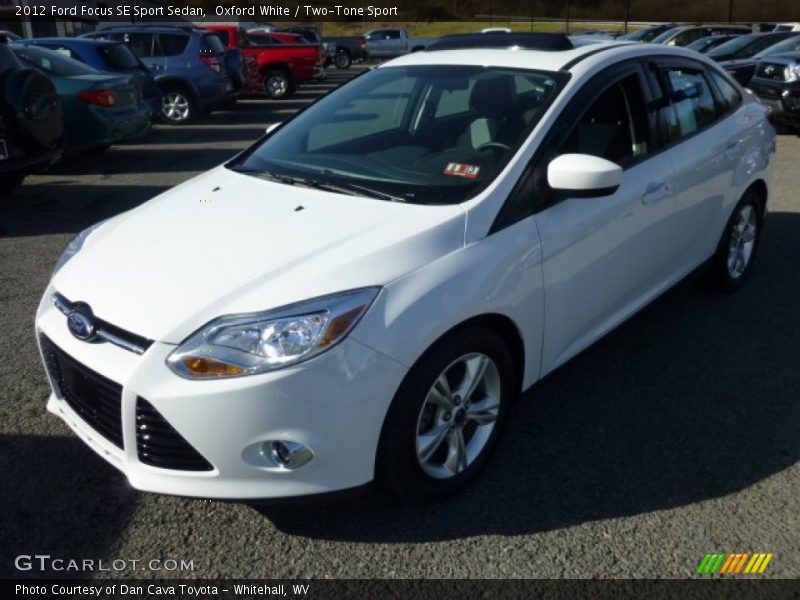 Oxford White / Two-Tone Sport 2012 Ford Focus SE Sport Sedan
