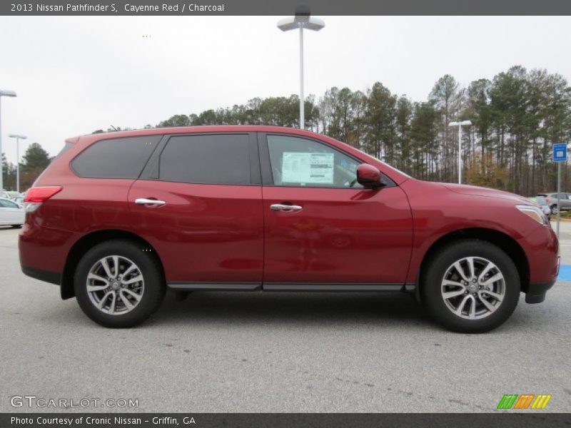 Cayenne Red / Charcoal 2013 Nissan Pathfinder S