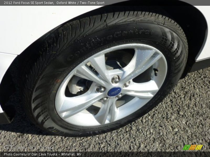 Oxford White / Two-Tone Sport 2012 Ford Focus SE Sport Sedan