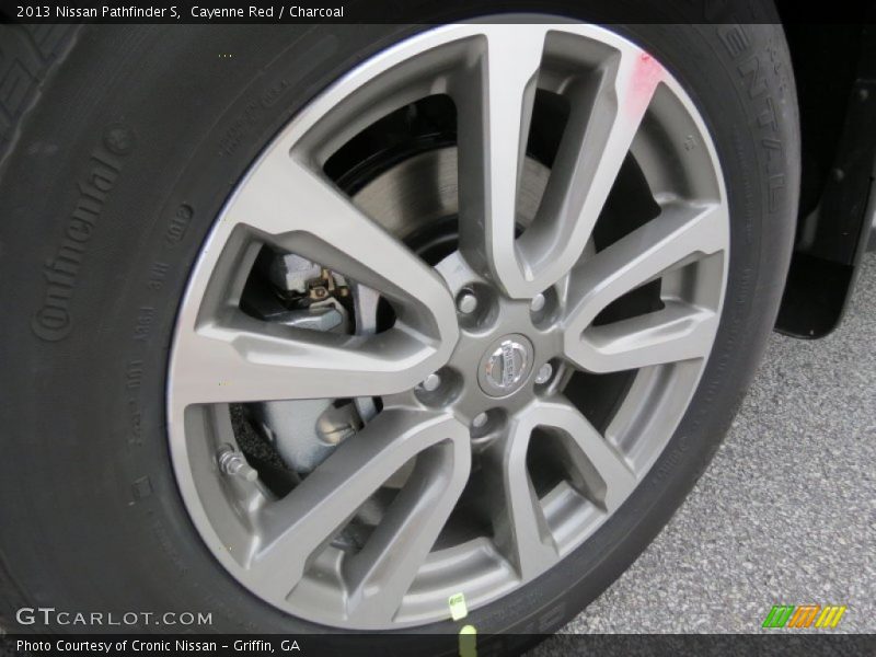 Cayenne Red / Charcoal 2013 Nissan Pathfinder S